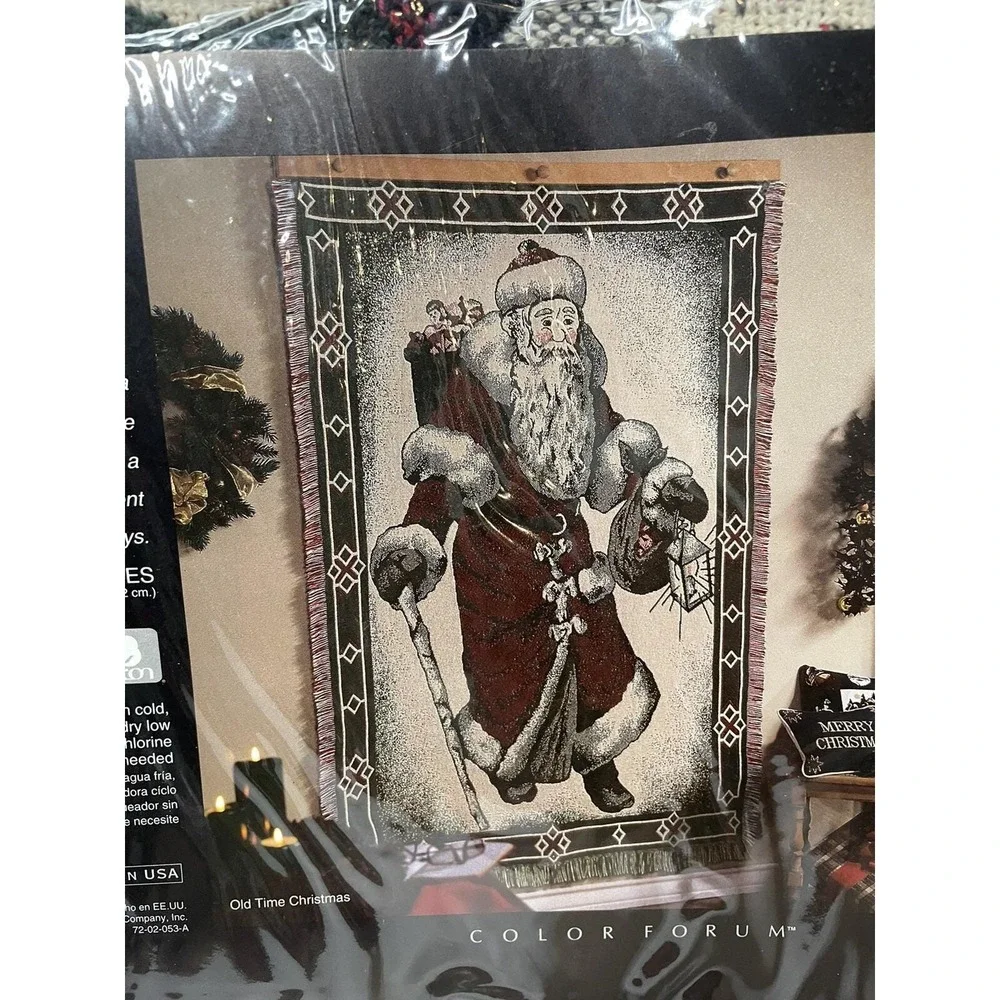 Color Forum Holiday Throw Blanket Woven Tapestry Old Time‎ Christmas Santa 68x47